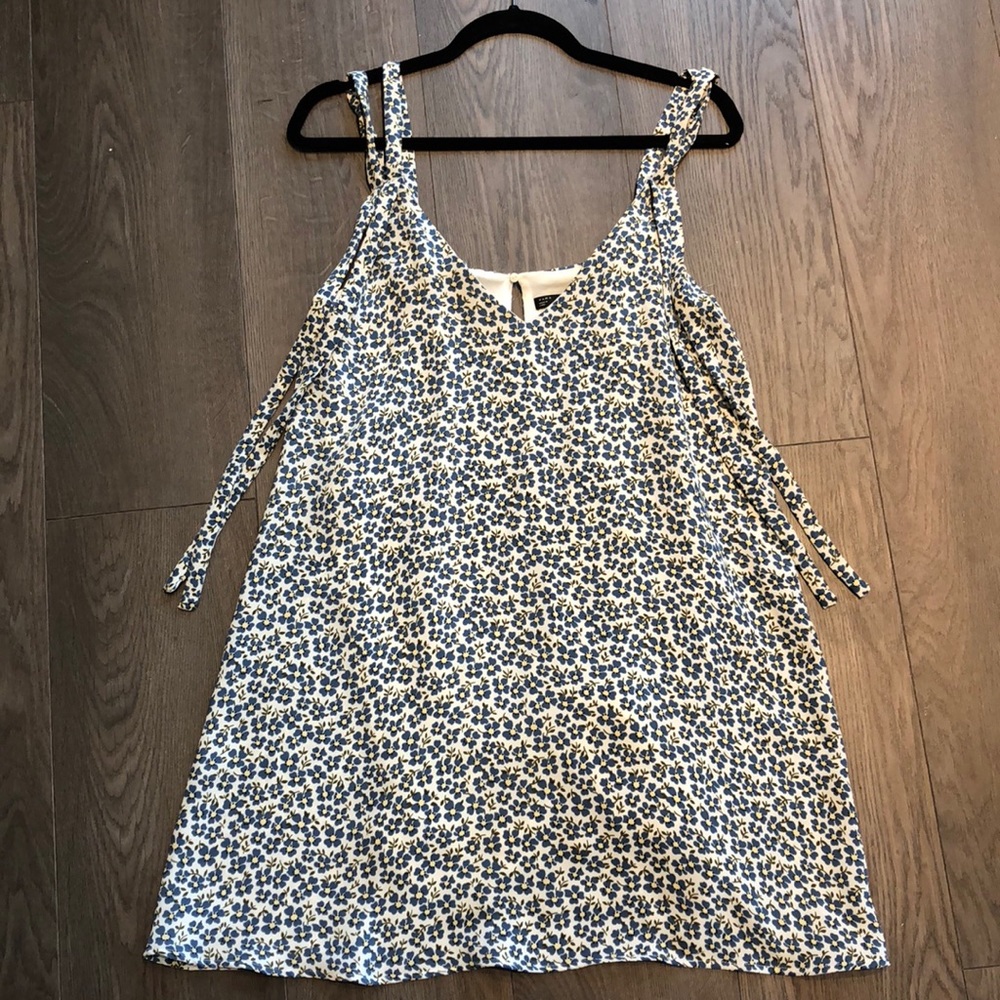 Zara double strap floral dress, size M
